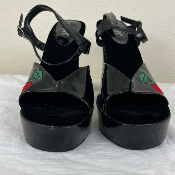 HOT TOPIC Cherry Patent Black 5” Platform Heels Womens Size 10 - Picture 3 of 8